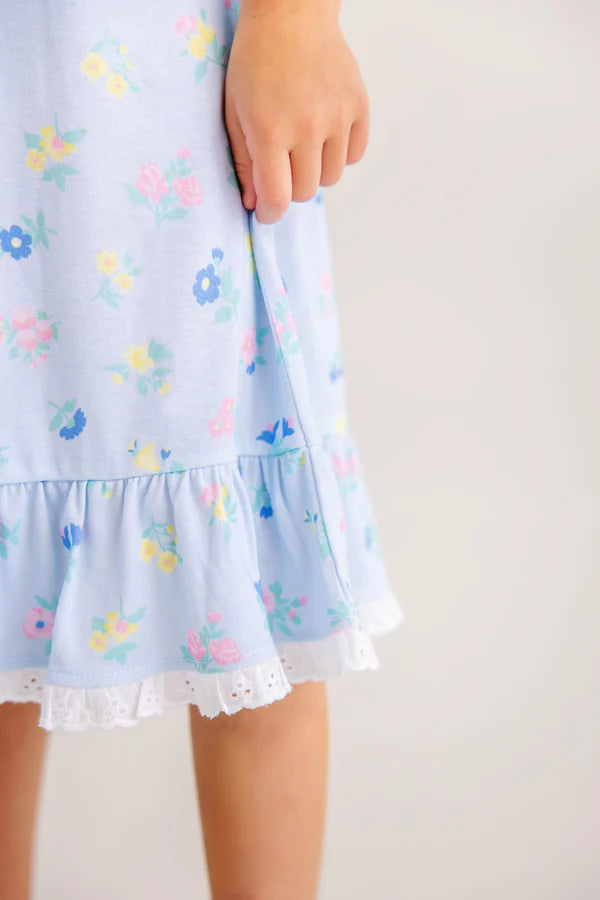 Nora's Nightgown